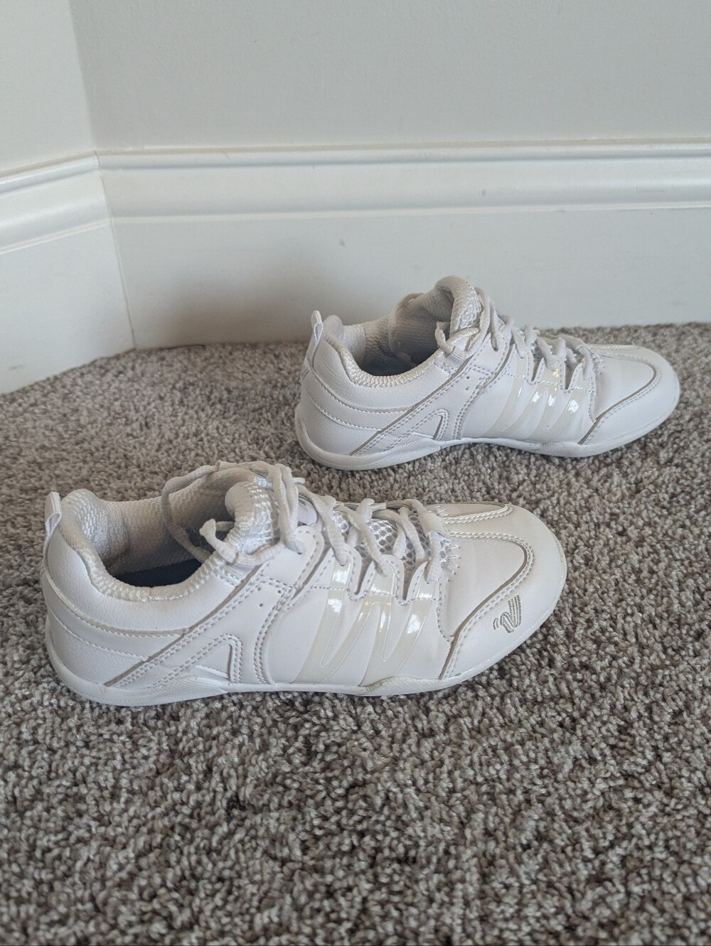 Varsity Tradition Leather Youth Cheer Shoes sz 3